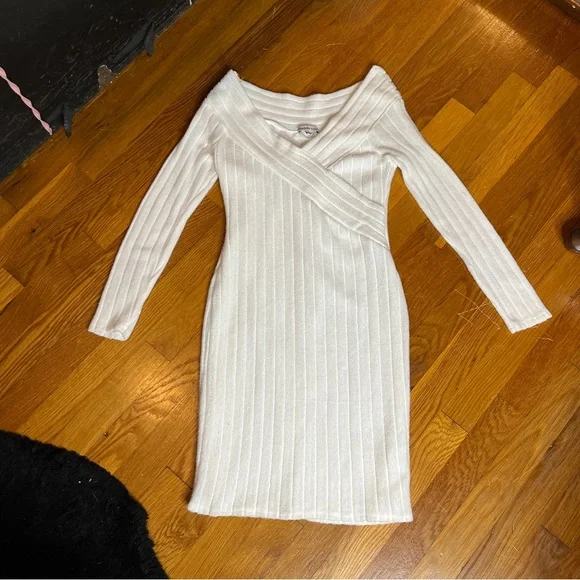 Charlotte Russe | Dresses | Charlotte Russe White Ribbed Long Sleeve  Sweater Dress Size Small | Poshmark